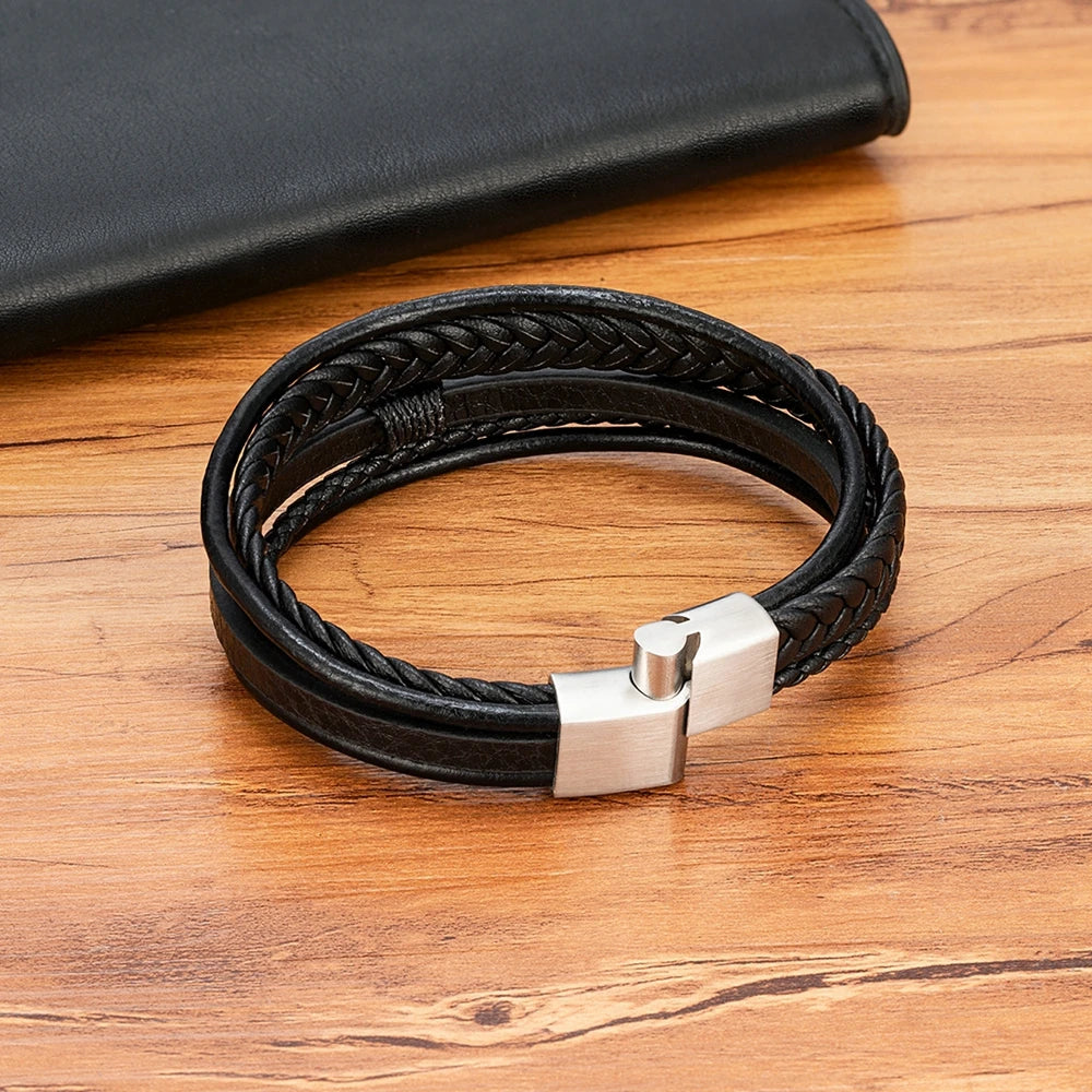 Pulseira Masculina Artesanal em Couro Trançado