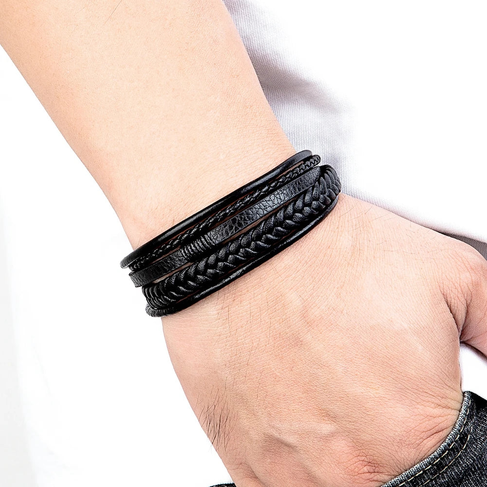 Pulseira Masculina Artesanal em Couro Trançado